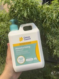 KEM CHỐNG NẮNG CANCER COUNCIL SPF 50+ Moisturising Chai 1L