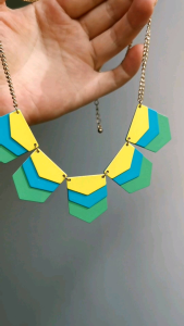 DaVee Fancy colorful Green blue yellow Dyed metal pendant necklace