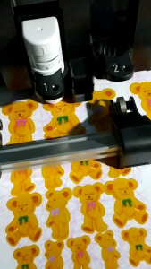 สติ๊กเกอร์ไดคัทน่ารัก handmade ลายteddy bear สติ๊กเกอร์มันเงา กันน้ำ