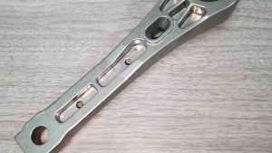 REAR ENGINE MOUNTING SUPPORT - 1K0199855BB - VW GOLF MK5 2.0 MK6 2.0 JETTA 2.0 SCIROCCO 2.0 EOS 2.0