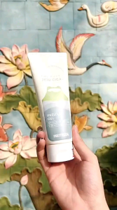 Tẩy da chết rau má Gel tẩy da chết PrettySkin The Pure Jeju Cica Peeling Gel 150ml sạch sâu dịu nhẹ an toàn lành tính