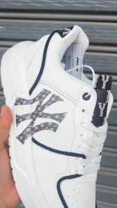 ✅รองเท้าผ้าใบMLNY กำลังขายดีผู้หญิงและผู้ชายเลย✅ <EBP>