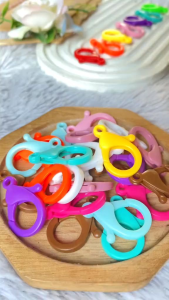 Kokot udang plastik 30mm warna random isian per 10 pcs