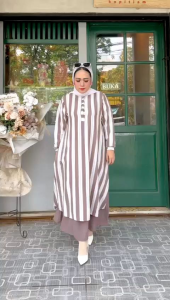 gamis model terbaru di bahan dari kringkel airflo ada kancing didepan bisa di buka cocok buat busui bahannya adem tebal dan tidak nerawang jahitan rapih dan kuat bisa bayar ditempat seluruh Indonesia COD