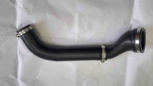 ท่อยางอินเตอร์ ท่ออินเตอร์เข้าปีกผีเสื้อ CHEVROLET เชฟโรเลต COLORADO โคโลราโด้ ปี 12-18 TRAILBLAZER เทลเบเซอร์ ปี 2012-2018 เครื่อง 2.5-2.8  **ท่อฝั่งซ้าย