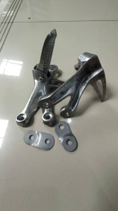 Footstep gantung satria fu jupiter z vega r vega new pnp / step robot fu / pijakan kaki belakang fu ( CROME ) ANTI KARAT