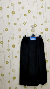 Seragam Sekolah Rok Panjang Hitam Span