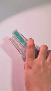 AR~cappuvini eyeshadow cair gliter 2IN1eyeshadow biru hijau