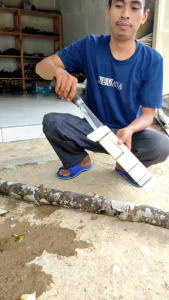 Golok Bedog Baja Berkualitas Sepeh Air Anti Melot