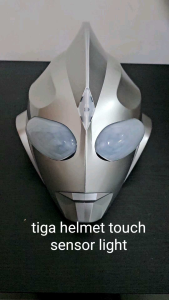 ultraman tiga mask topeng helmet light toys