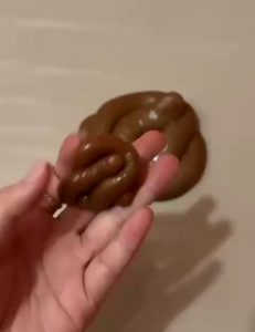 Mainan Gag Prank Squishy Eek Palsu Poop Poo Pup Toy Tahi Tai Kotoran / Mainan Squishy Tai Anti Stress Bentuk Kotoran Tai eek