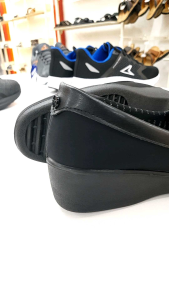 Bata Sepatu Wadges Sepatu Pantofel Wanita Hitam