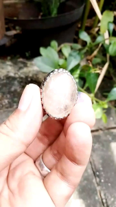 Cincin batu mustika serat Cendana emas