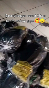 Sarung Tangan Comet Kain Lapis Karet Hitam/Abu Isi 12 Pasang