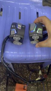 Cùm led light 7 màu 2 bên ( mọi xe )