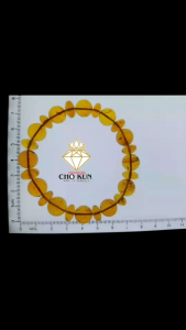 สร้อยข้อมืออำพันพม่า ฟอสซิลยางไม้กลายเป็นหินธรรมชาติจากประเทศพม่า เมืองคะฉิ่ง (Myanmar Amber)อำพันแท้100% เม็ดขนาดไม่เท่ากัน ขนาด 11.1×10.1mm