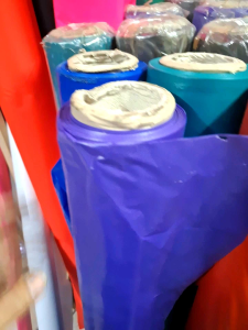 ผ้ายางติดว่าว สีเข้ม เหนียวเบา ผ้ายางสำหรับติดว่าว พลาสติกติดว่าว ขนาดหน้ากว้าง120เซน ยาง1เมตร สั่งเกิน1เมตรตัดยาวต่อเนื่อง