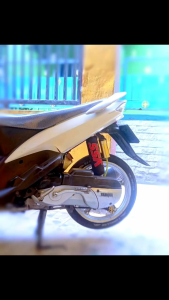 sepasang sarung/cover shock aerox