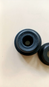 KARET DUDUKAN/BANTALAN  RADIATOR TOYOTA ATAS BAWAH ORI