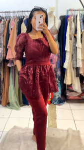 Penjualan Setelan Brukat Maron Kode 0050