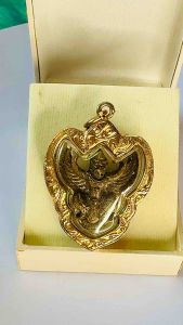 พญาครุฑ หลวงพ่อเส็ง วัดบางนา ปี 22 รุ่นแรก เลี่ยมกรอบทองไมครอน