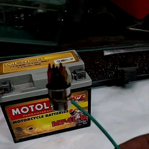 MOTORCYCLE UNIVERSAL LED 5-POINT MULTI-COLORED SIGNAL LIGHT BULB (12 VOLTS LED BULB) (\"FOX-889\" BRAND) (SOLD AS PER PIECE PER ORDER) (SPECIAL OFFER - BUY 10(TEN) GET 3(THREE) FREE) (BTS12) (DI/EU) (-H8) JAJE