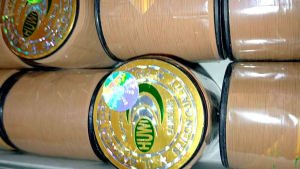 Gelasan Huwi Turnamen Label Biru Merah & Gold | Layangan Aduan Original (full treatment)