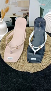 Sandal Wanita Aesthetic Sandal Flat Shoes Terbaru Kekinian Fashion Wanita
