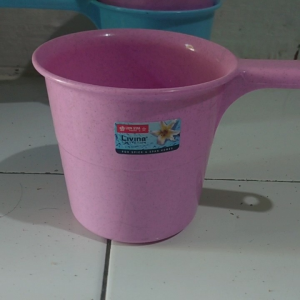 gayung mandi Lion star 1.5L/Lion star gayung mandi love