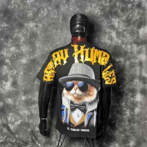 jmhd STORE KAOS T-SHIRT KAOS MOTIF BERGAMBAR KUCING TULISAN STAY HUMBLE KAOS SUKAJAN KAOS JAPAN KAOS TERBARU KAOS TRENDY OUTFIT COWOK KEREN 2025 KOAS DISTRO BANDUNG KAOS POLOS KAOS KATA KATA KAOS SURFING BAJU KEKINIAN KAOS ANAK MUDA VIRAL KATUN 30S