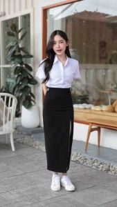 กระโปรงนักศึกษาทรงเอยาว ผ่าหน้า -หลัง ความยาว 32” 34” 36” เอว 23-34”ผ้าฮานาโกะ ผ้านิ่มใส่สบาย