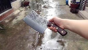 Dao chặt xương ống Nhật nặng 1 kg dài 30cm dày 5mm cầm rất đầm tay chặt dứt khoát