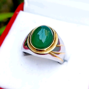 CINCIN BATU HIJAU CHALCEDONY MEWAH DAN ELEGAN