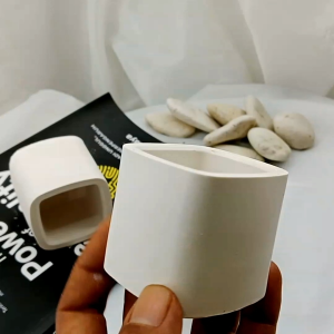 Pot tempat lilin dan sukulen kotak