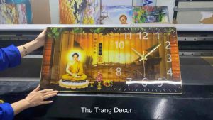 Đồng Hồ Tráng Gương Treo Tường "PHẬT DI LẶC/PHẬT GIÁO" In UV 5D Cao Cấp