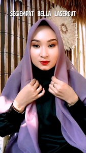 HIJAB SEGI EMPAT BELLA SQUARE LASERCUT ADEM