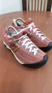 SEPATU OUTDOOR BLACKYAK
