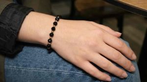 Origin Beads Co. - Black Crystal Glass Rondelle Bracelet - Fashion Jewelry Korean Minimalist