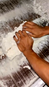 sagu papeda 100%sari pati pohon sagu 1kg