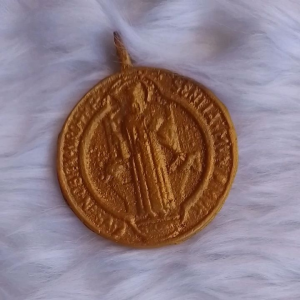 Saint Benedict Special Raisin by Apple Paguio\\n\\n Background Context\\n\\n Apple Paguio: An Introduction\\n\\nApple Paguio is a renowned American food brand that has been delighting consumers with its high-quality products since its inception. With a strong focus on providing exceptional taste and value, Apple Paguio has established itself as a trusted name in the industry. One of their latest offerings is the Saint Benedict Special Raisin, which promises to bring a unique flavor experience to the table.\\n\\n Saint Benedict Special Raisin: A Brief Overview\\n\\nThe Saint Benedict Special Raisin by Apple Paguio is a delicious and nutritious treat that combines the natural sweetness of raisins with a distinct flavor profile. This product is perfect for those who enjoy snacking on healthy, flavorful options that can be easily incorporated into various recipes. In this article, we will delve deeper into the product information, specifications, and how to use the Saint Benedict Special Raisin.\\n\\n Product Information\\n\\n Ingredients & Nutritional Value\\n\\nThe Saint Benedict Special Raisin is made from high-quality raisins that are carefully selected to ensure the best possible taste and texture. These raisins are free from artificial colors, flavors, and preservatives, making them a natural and wholesome snack option. Each serving of Saint Benedict Special Raisin provides a good source of essential nutrients, including dietary fiber, potassium, and antioxidants.\\n\\n Packaging & Storage\\n\\nThe Saint Benedict Special Raisin comes in a convenient resealable package that helps maintain freshness and extends shelf life. To ensure optimal quality, store the product in a cool, dry place away from direct sunlight. Once opened, keep the package sealed tightly to prevent moisture from affecting the texture and taste of the raisins.\\n\\n Specifications\\n\\n Weight & Serving Size\\n\\nEach package of Saint Benedict Special Raisin weighs approximately 1 pound (454 grams), providing a generous amount of servings for snacking or recipe incorporation. A single serving size is about 1/4 cup (30 grams), which makes it easy to enjoy the right portion of this delicious treat.\\n\\n Flavor Profile & Texture\\n\\nThe Saint Benedict Special Raisin boasts a unique flavor profile that sets it apart from traditional raisins. With its subtle hints of sweetness and a hint of spice, this product offers a delightful taste experience that can elevate any dish. The raisins have a chewy texture that makes them perfect for snacking or adding to recipes for added texture and flavor.\\n\\n How to Use Saint Benedict Special Raisin\\n\\n Incorporating into Recipes\\n\\nSaint Benedict Special Raisin can be easily incorporated into a variety of recipes, from sweet to savory dishes. Some popular ways to use this product include adding it to baked goods like muffins, bread, and cookies, or tossing it into salads for a burst of natural sweetness. You can also use it as a topping for yogurt, oatmeal, or ice cream for added flavor and nutrition.\\n\\n Pairing with Other Ingredients\\n\\nTo enhance the taste experience of Saint Benedict Special Raisin, consider pairing it with complementary ingredients. For instance, you can mix it with nuts, seeds, and dried fruits to create a custom trail mix. Alternatively, you can combine it with cheese, crackers, and cured meats for a gourmet cheese board. The possibilities are endless!\\n\\n Conclusion\\n\\nThe Saint Benedict Special Raisin by Apple Paguio is a delightful addition to any kitchen pantry. With its unique flavor profile, nutritional benefits, and versatile usage, this product offers a delicious way to elevate your snacking and cooking experience. So why wait? Try Saint Benedict Special Raisin today and discover a world of flavor at your fingertips!\n}