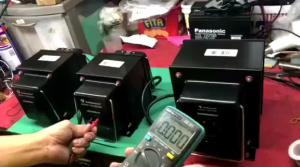 Goldsource 110V - 220V Trasformer With fuse and Handle Step Up/Step Down