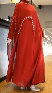 Kaftan Elegan & Pasmina: Set Gamis Naya oleh Riska