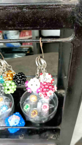 Gantungan Kunci Manik Manik Tas Model C