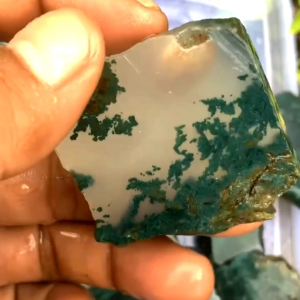 bahan batu lumut trenggalek hijau / batu lumut trenggalek / lumut trenggalek