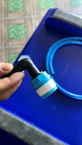 ข้อต่อระบายน้ำ ออกจากถังน้ำแข็ง แบนด์แม่จอย เจ.เจ. ขนาดใช้สายยางสวม5/8 (ไม่รวมสายยาง)*แถมตัวอย่างขนาดสายยางสามารถนำตัวอย่างไปเปรียบเทียบซื้อที่ร้านวัสดุก่อสร้างได้เลยค่ะ*