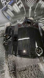 Cat PU Black Mate Galaxy: Butiran Effek Pearl yang Menyala Saat Terkena Cahaya