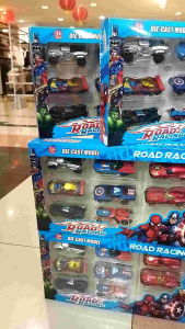 Die cast Avengers hot wheel 1 set termurah