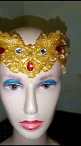 Mahkota Tradisional Indonesia: Akseoris Pesta & Tari