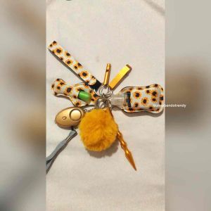 (Bộ 9 Món) Móc Khóa Tự Vệ & Báo Động Cá Nhân An Toàn Cho Nam Nữ - Self defense keychains Safety Keychain Full Set