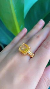 CINCIN EMAS SENIA BATU GIOK KUNING KOTAK TITANIUM ANTI LUNTUR
